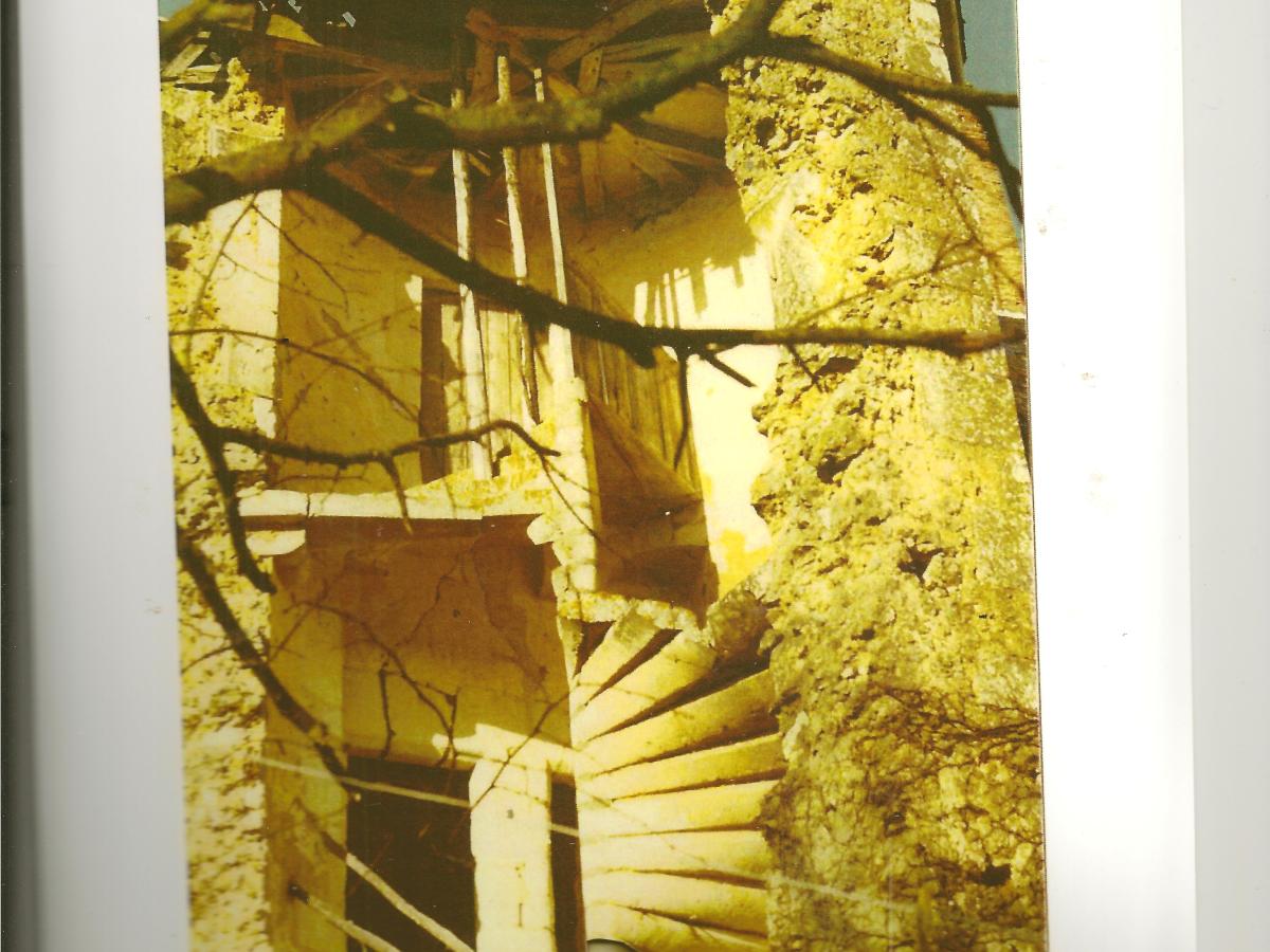 La Tour du logis principal – images historiques.